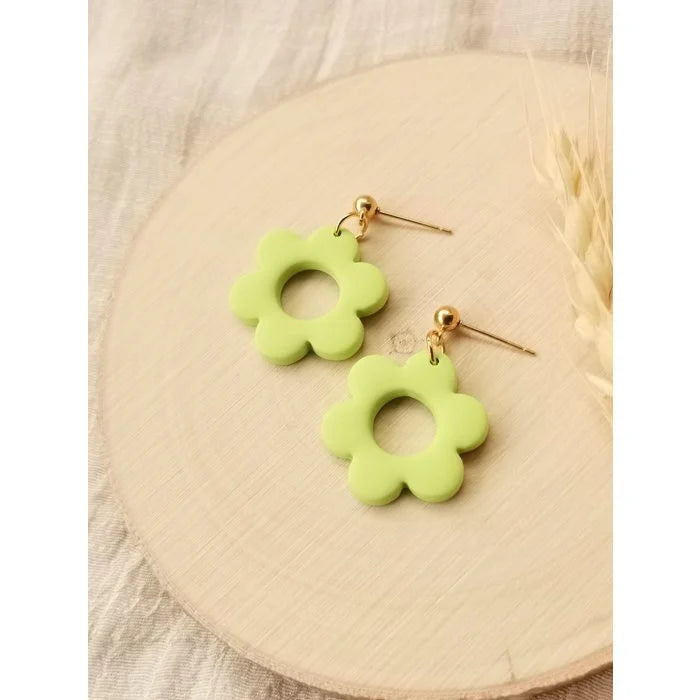 Blumen Ohrringe aus Polymer Clay in Pastellfarben