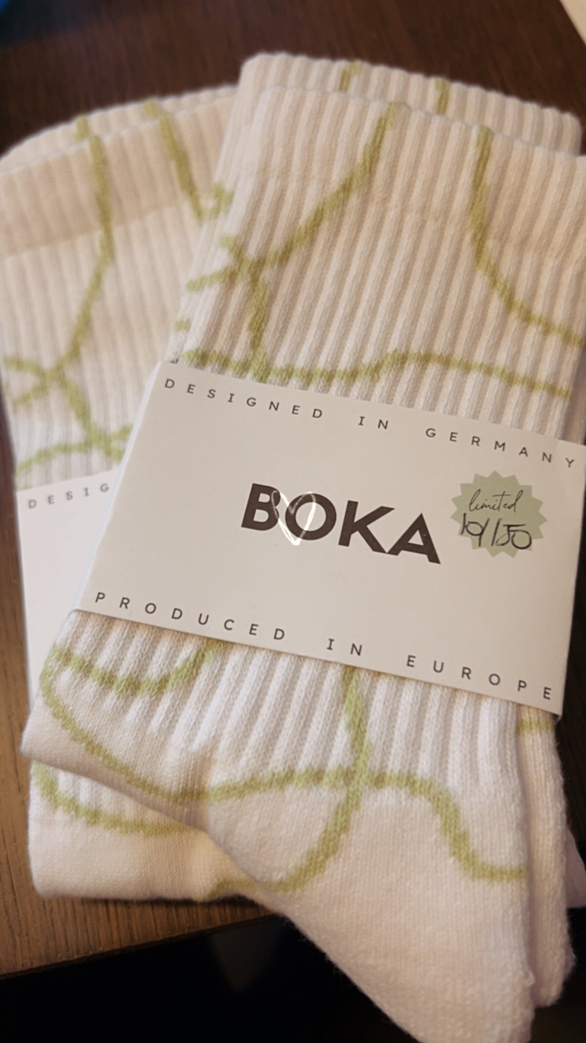 Grafische Tennissocken "Lemon Cest weis"