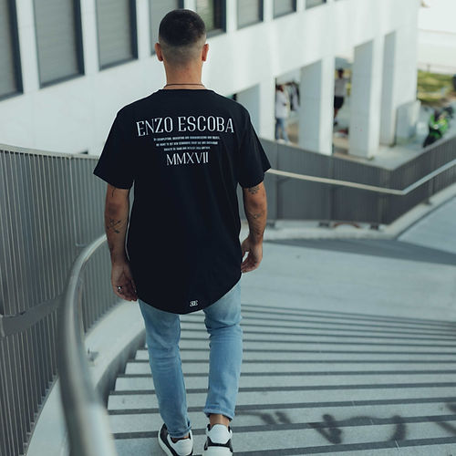 Herren T-SHIRT "EE FACILE"