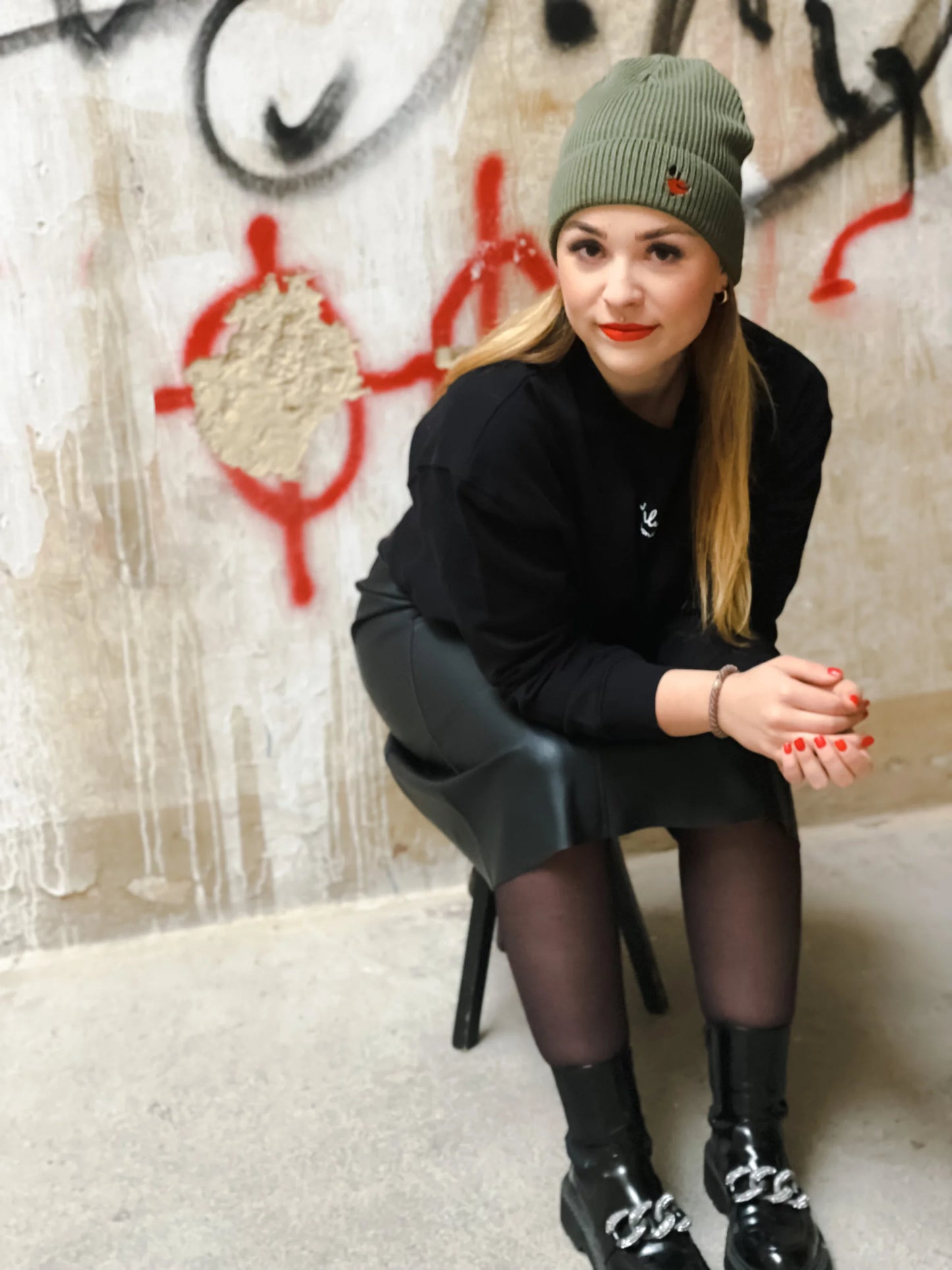 SWEATER SALUT MONDE
