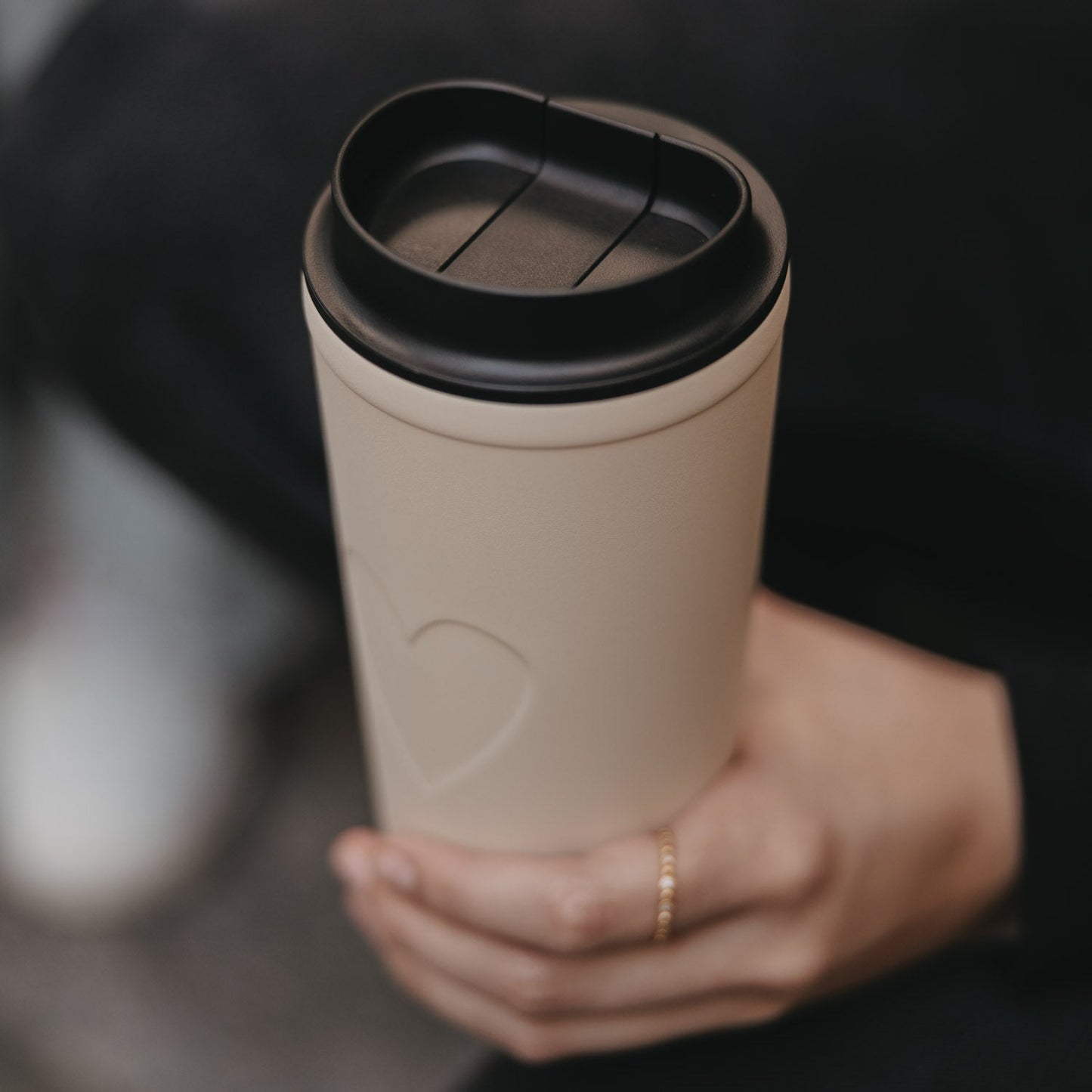 To go Becher Herz creme